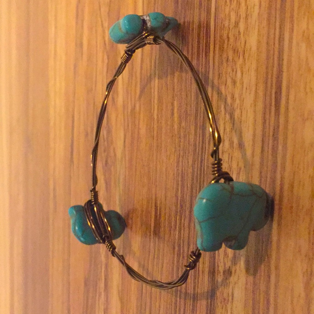 Turquoise & copper elephant wire bangle bracelet